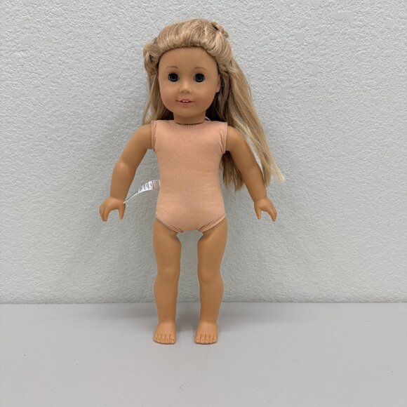 American Girl Isabelle Palmer 18" Doll of the Year 2014 Blond Hair - Picture 1 of 8